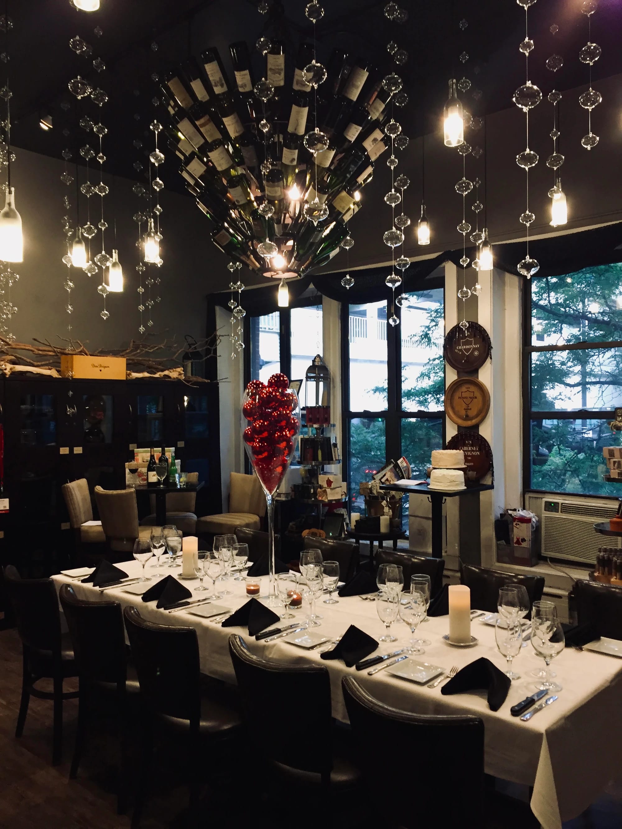 The Wine Huntress tasting room in Chicago